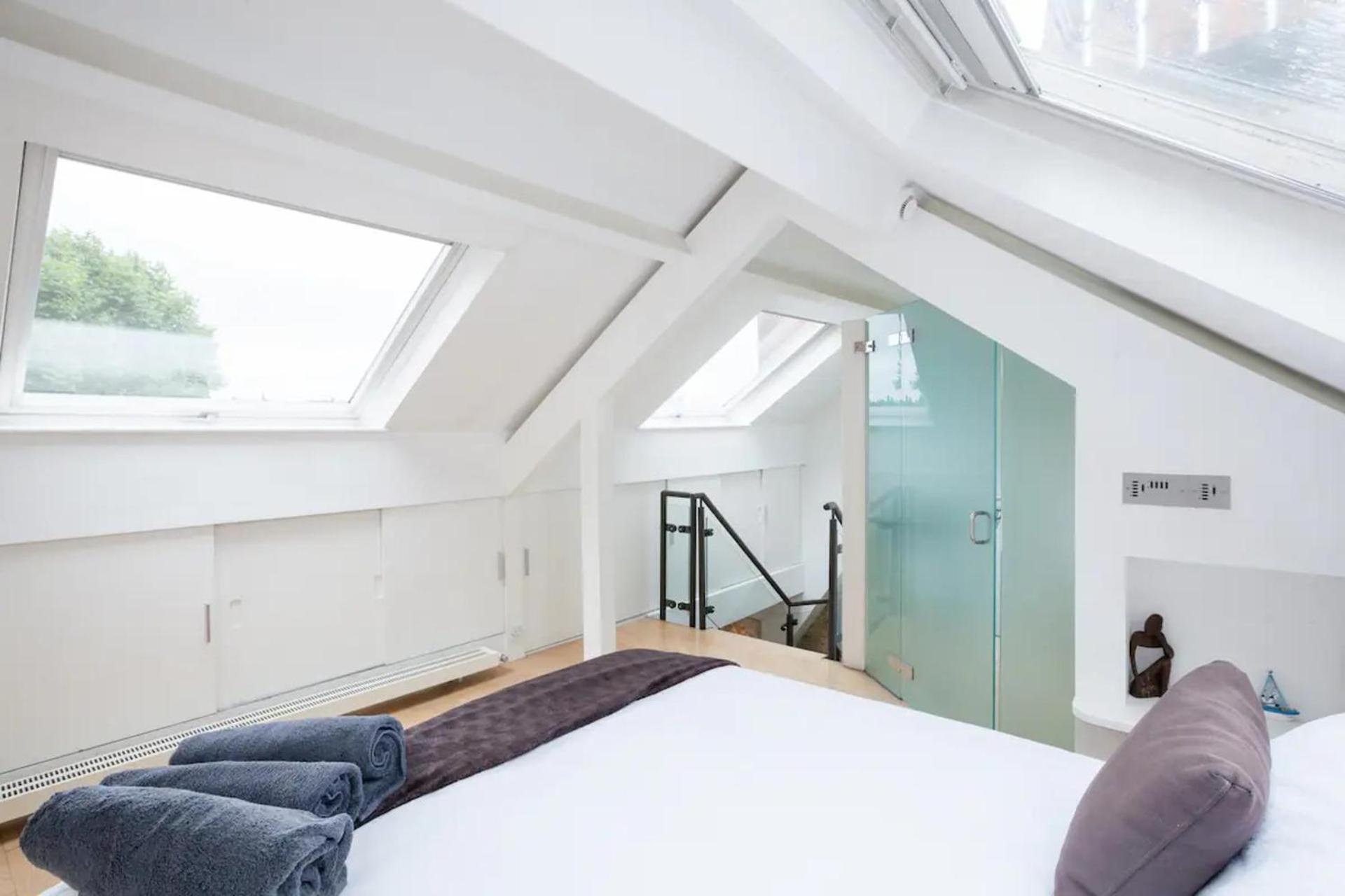 Apartamento Knightsbridge 4th Floor Walk Up- Penthouse *