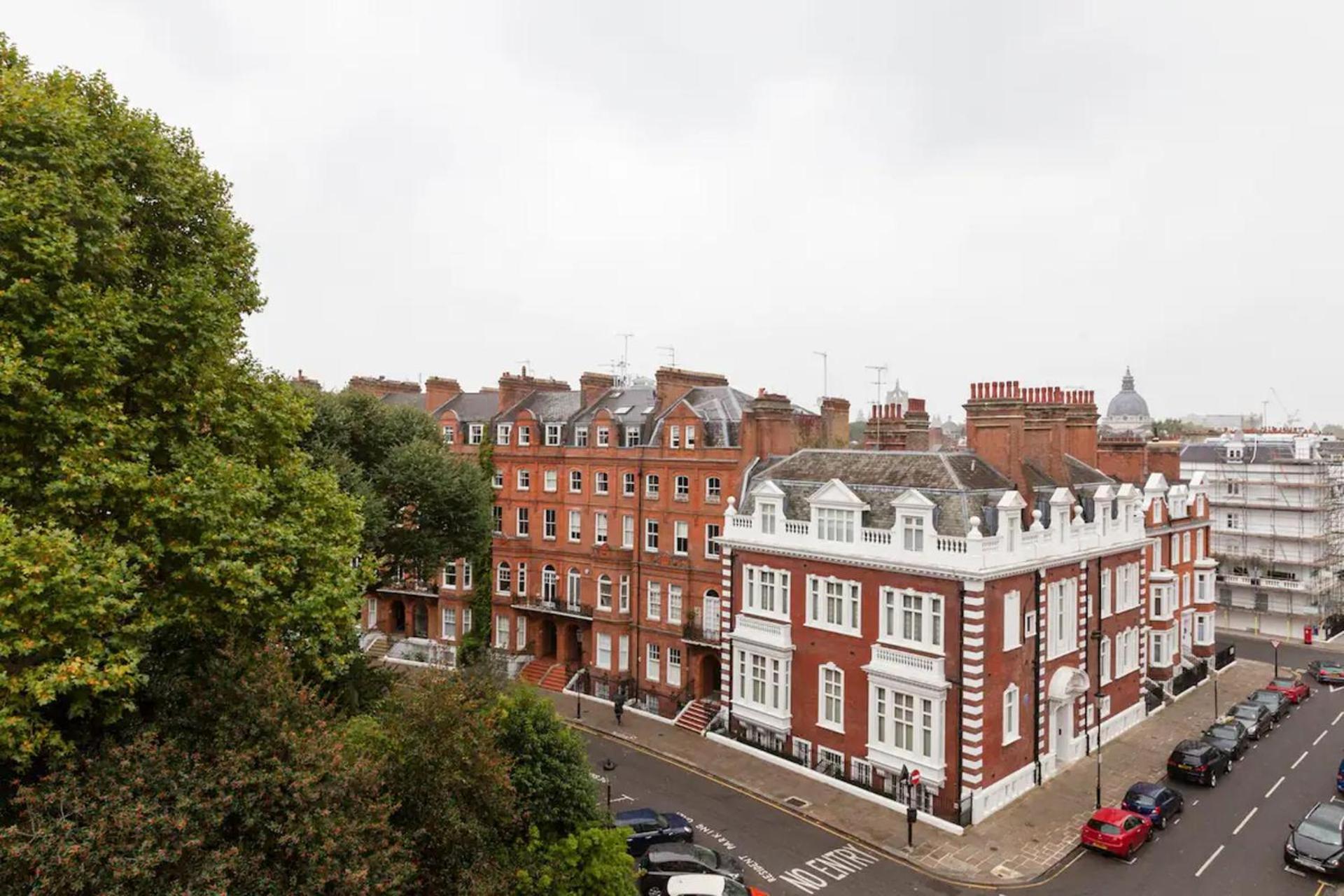 Knightsbridge 4th Floor Walk Up- Penthouse Apartamento *
